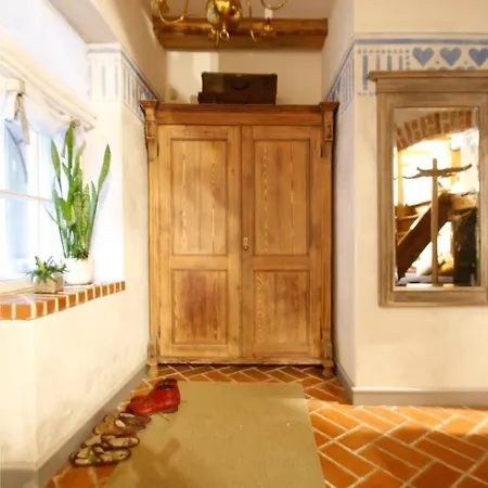 Bohemian Hideout, Old Town, Tartu Home Exterior photo