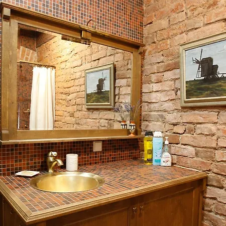 Bohemian Hideout, Old Town, Tartu Home Exterior photo