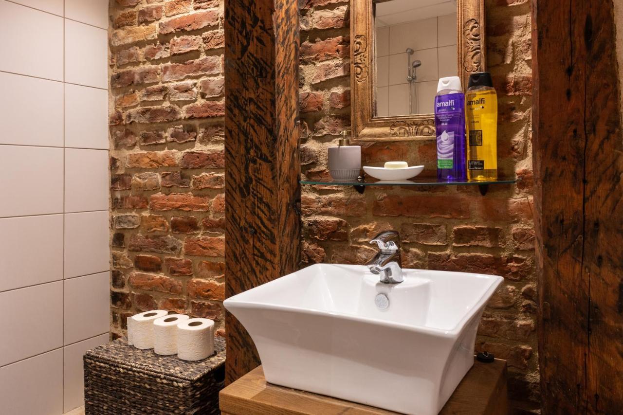 Bohemian Hideout, Old Town, Apartment Tartu