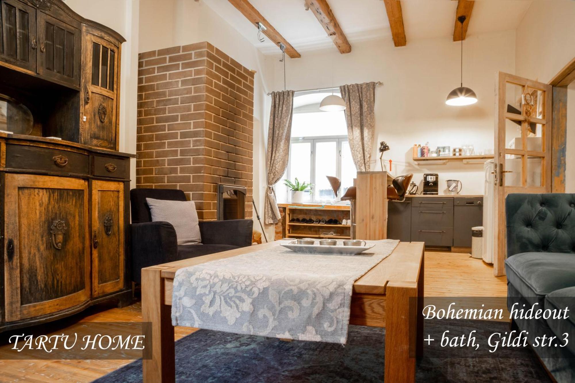 Bohemian Hideout, Old Town, *