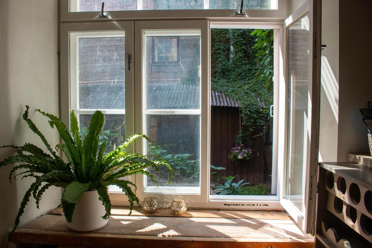 Bohemian Hideout, Old Town,