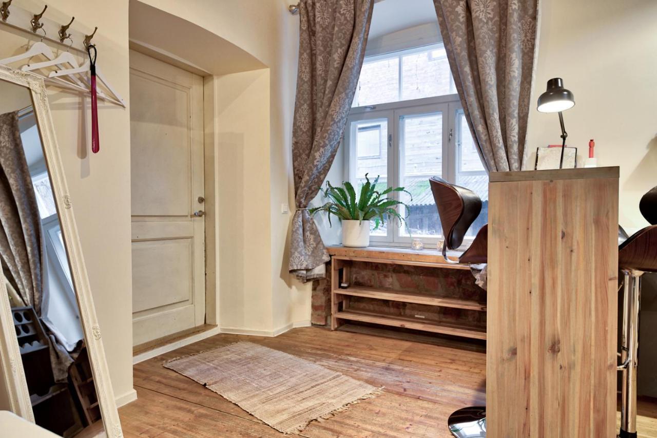 Bohemian Hideout, Old Town, Apartment Tartu